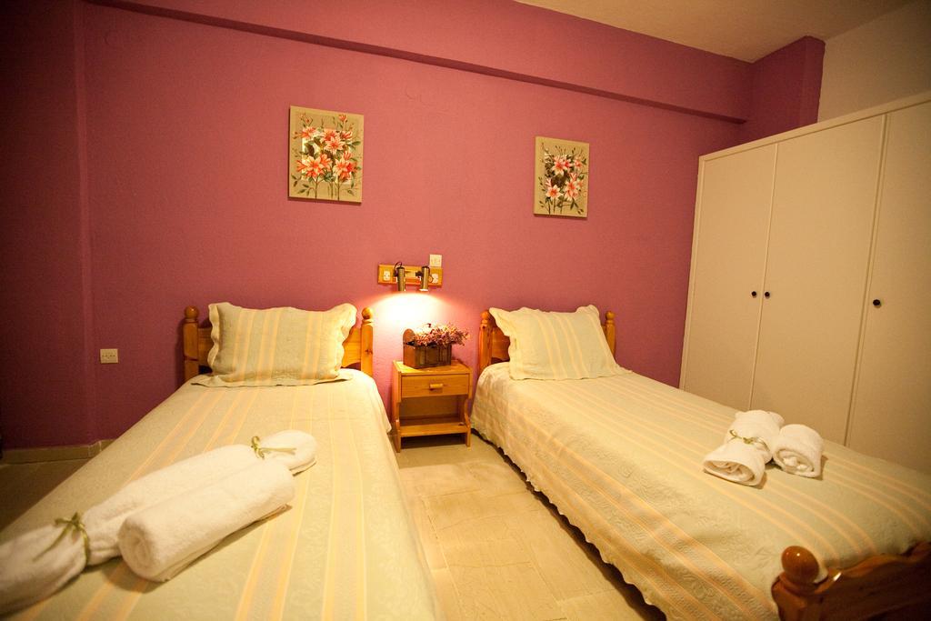 ホテル Χenonas Ziakos Amárantos 部屋 写真